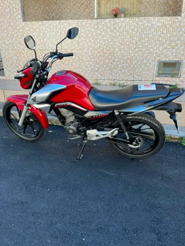 TITAN 160