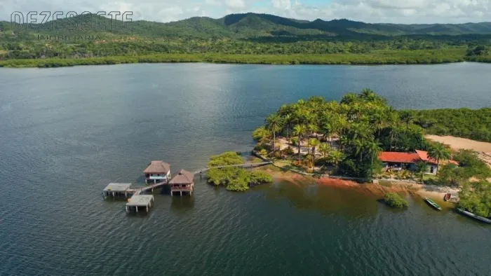 ILHA RESIDENCIAL em Salinas da Margarida - Bahia,