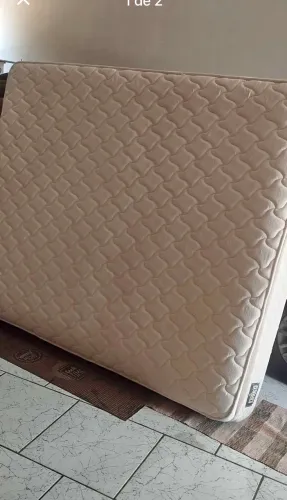 Colchão queen
