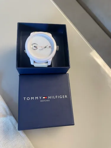 Relógio Tommy