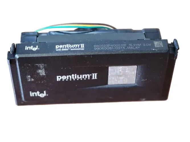 Processador Intel Pentium II Slot1 400MHz SL2YM Dissipador e Cooler Original