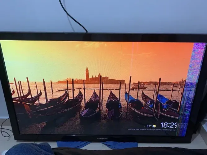 TV Samsung Plasma 50" PL50c450b1 50 - Série 4 - 3 Hdmi - funciona, faixa na imagem (LEIA!)