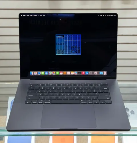 Macbook pro 16 polegadas chip m4 pro 24gb / 512gb com AppleCare+ bateria 100% ( 24 / 512 )