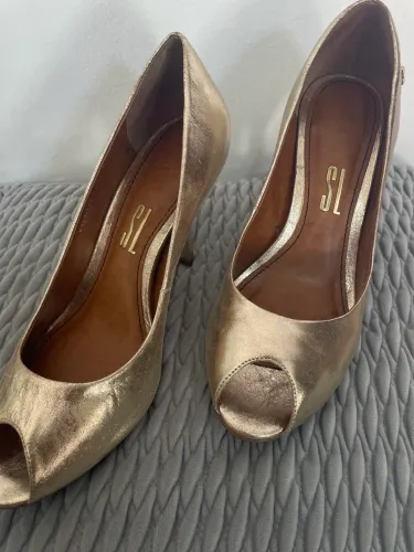 ? Desapegando de alguns modelos do meu acervo ?
