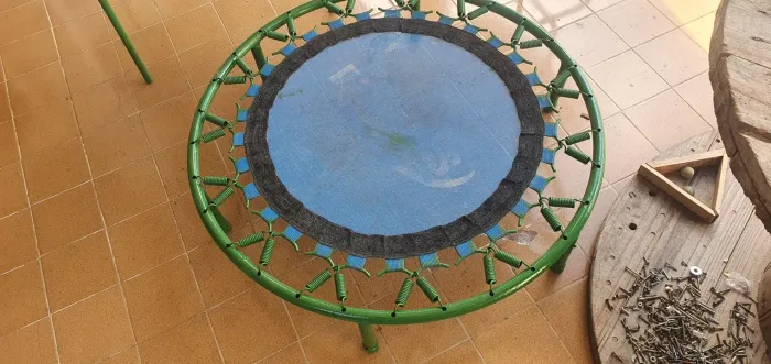 Vendo trampolim pula pula
