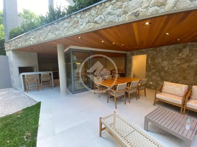 Casa em Condomínio 3 suítes - Santa Felicidade - Condominio Mirador da Mata codigo: 161182