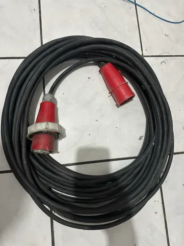 Extensão 25 metros 4 vias
