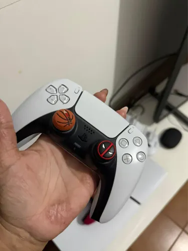 PlayStation 5 slim 1TB Midia fisica 