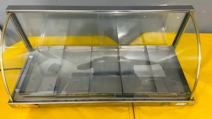 Vende-se Estuda e Suqueira 