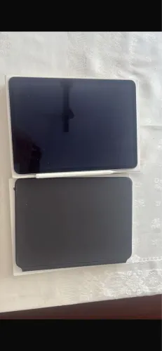 iPad Pro 4a geração 11 polegadas 256 GB com Apple Pencil
