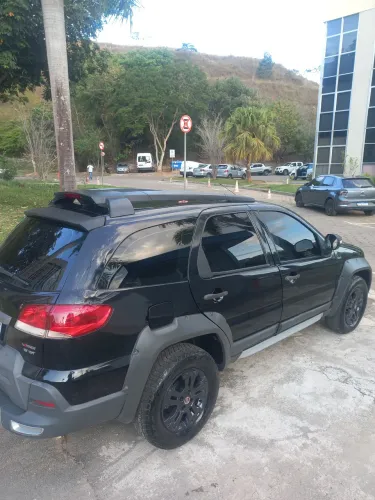 Fiat Palio Weekend Adventure Locker 1.8 Flex 2011