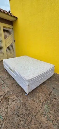 cama box casal padrão mola conjugada usada ENTREGA GRÁTIS