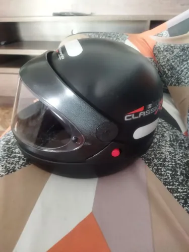 Capacete de Moto Samarino.