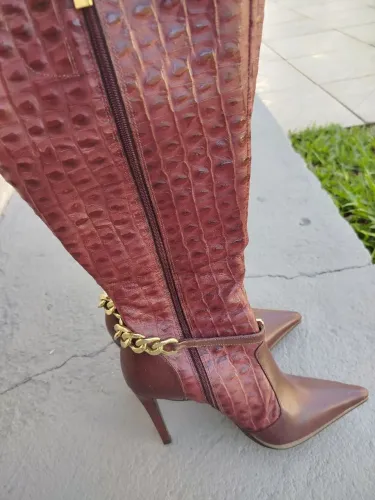 Bota couro legítimo tam 36