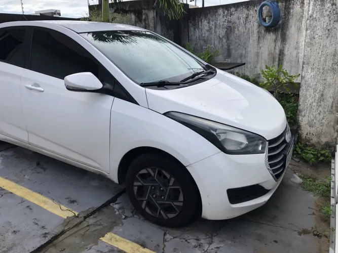 Hyundai HB20S C.style/c.plus1.6 Flex 16V Aut. 4P 2017