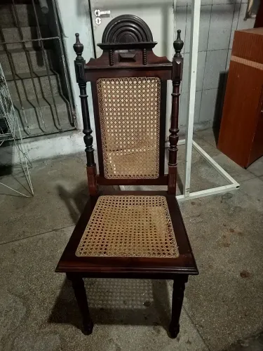 6 cadeira de madeira colonial com palhinha