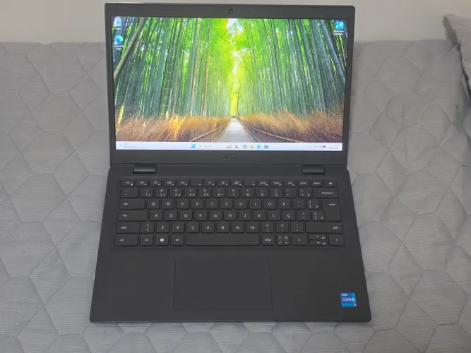 Notebook Dell Latitude 3420 i5 11th 1135G7 16GB RAM e 256GB SSD NVME - Tela 14"