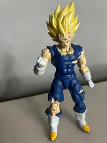 Majin vegeta versão B