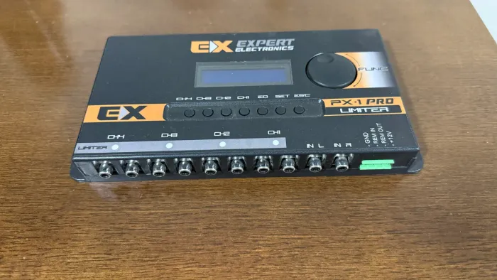 Processador / Limitador Expert Electronics PX-1 Pro