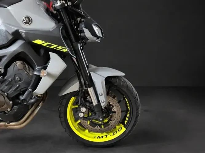 Yamaha MT 09 - 2021 | Cinza Fosco | 19.000 KM | Impecável