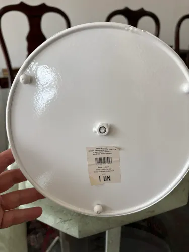 Suporte Porta-Doces e Cupcakes 3 Andares em Metal branco rendado (estilo Provençal) ?