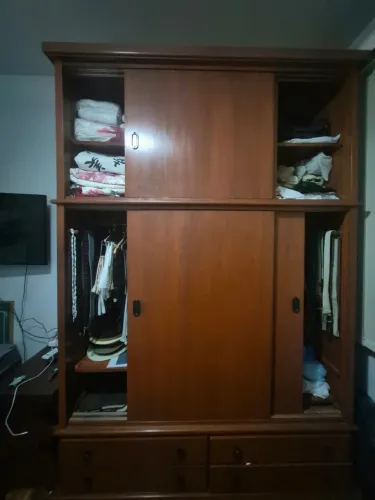 Armário porta correr