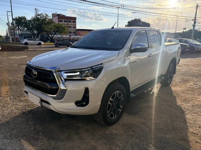 Toyota Hilux CD SRX 4X4 2.8 TDI 16V Diesel Aut. 2024