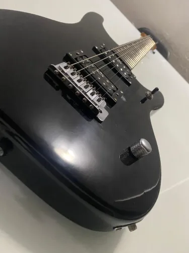 Guitarra Signature Washburn N1 