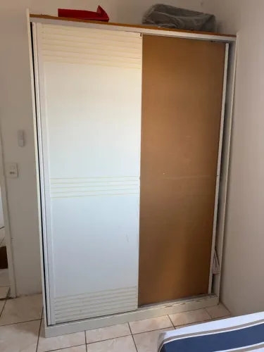 Guarda roupa