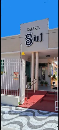 Aluga-se sala na 13 de julho