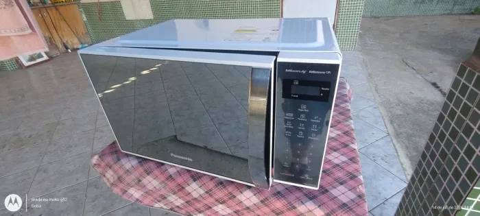 Forno microondas Panasonic 220v