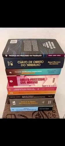 Livros de direito