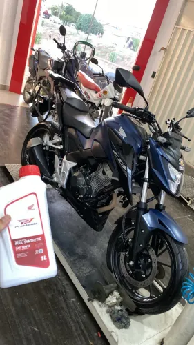 CB TWISTER 300F - Modelo 2026