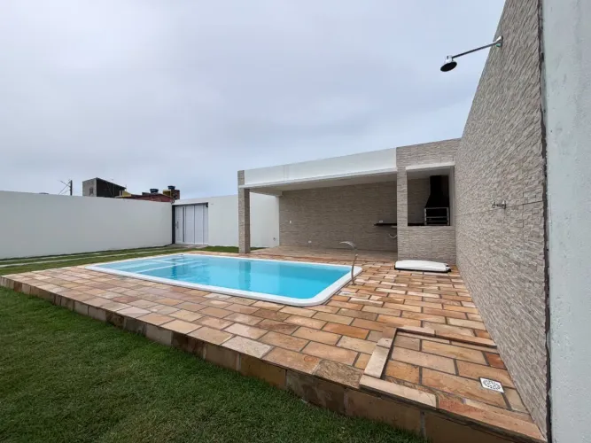 Excelente casa de veraneio- Barra de Sirinhaém, Pernambuco.