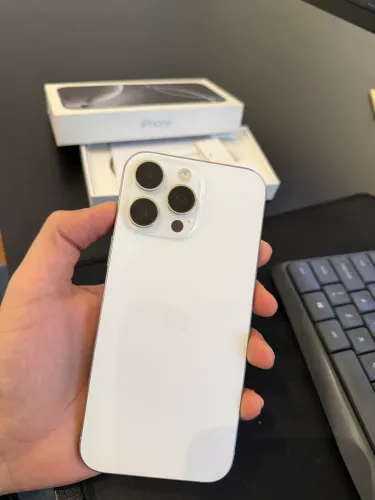 IPhone 16 Pro Max 256gb branco *na caixa zero