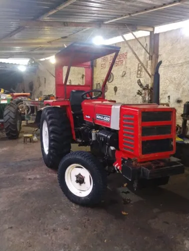 Trator ?. Agrale 4300
