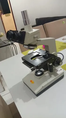 MICROSCÓPIO QUIMIS BINOCULAR - SEMI-NOVO/USADO