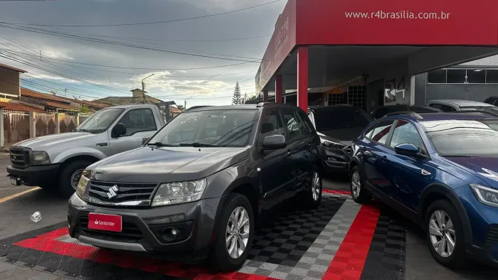 Suzuki Grand Vitara 2.0 16V 4x2/4x4 5P Mec. 2013