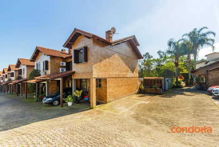 Casa com 3 dormitórios para alugar, 98 m² por R$ 3.938,00/mês - Aberta dos Morros - Porto 