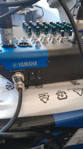 Mesa de som Yamaha MG 10