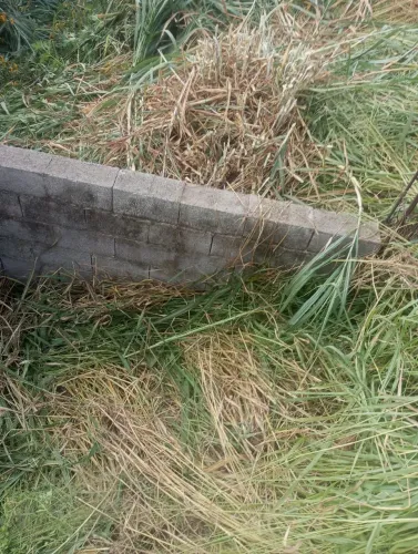 Terreno de 230m, com fu dação para 3 pavimentos, Arcanjo miguel- Varginha. MG