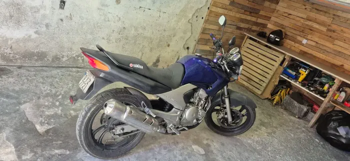 Vendo ou troco moto por carro