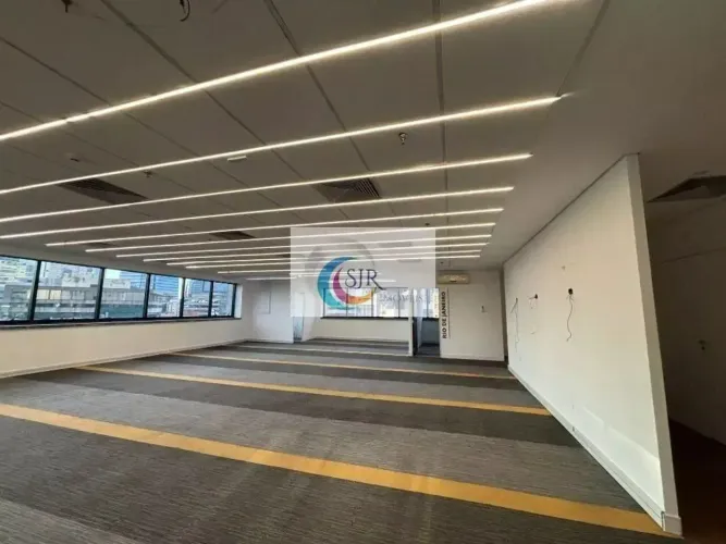 Imóvel para aluguel e venda tem 282 metros quadrados em Vila Olímpia - São Paulo - SP