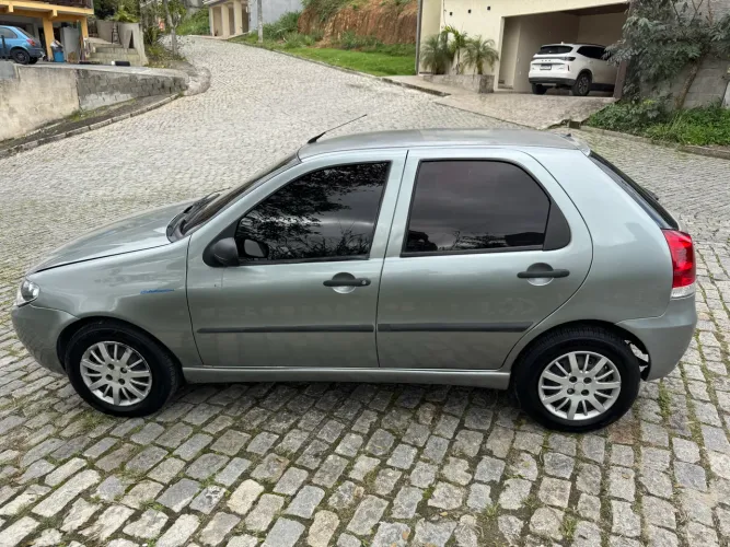 Fiat Palio 1.0 Economy Fire Flex 8V 4P 2010