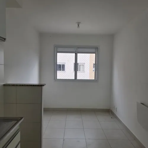 Apartamento com 1 Quarto(s) e 1 banheiro(s) para Alugar, 27 m² por R$ 1550 / Mês