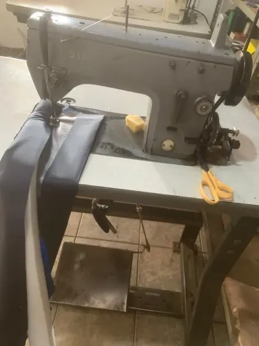 Maquina costura industrial