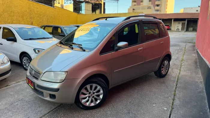 Fiat Idea ELX 1.4 MPI Fire Flex 8V 5P 2009