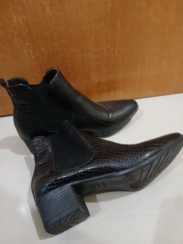 Bota Chelsea Mooncity