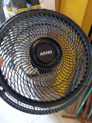 Grade de ventilador Arno de 40 cm frente e versa