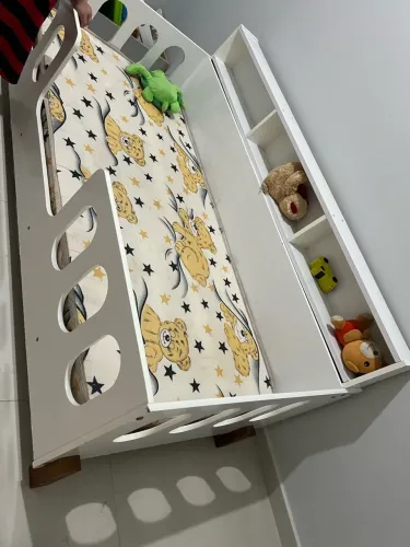 Cama infantil com led